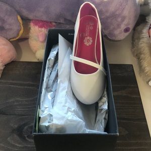 Kenneth Cole Girl’s Shoes